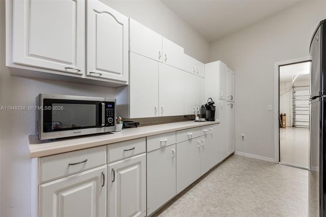 1197 April Ave, La Belle, FL 33935