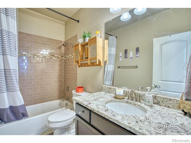 810 Ranchhand Drive, Berthoud, CO 80513