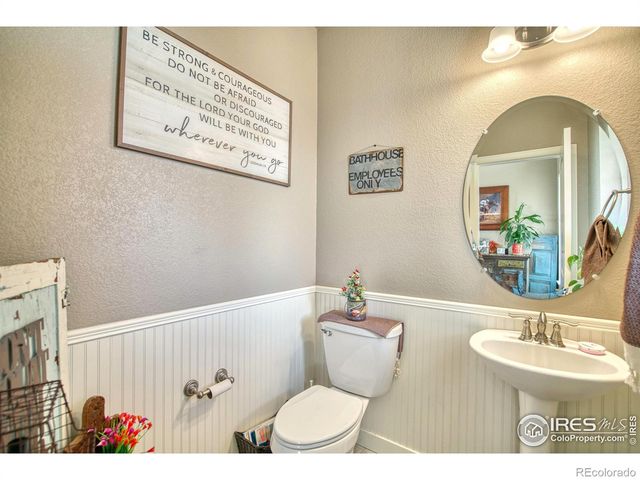 810 Ranchhand Drive, Berthoud, CO 80513