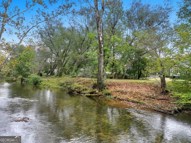 418 Cartecay River Run, Ellijay, GA 30536