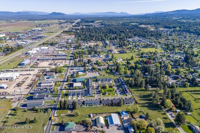 10490 N Government Way, Hayden, ID 83835