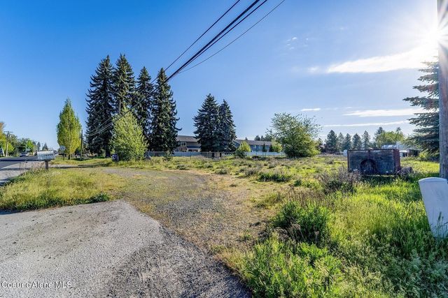 10490 N Government Way, Hayden, ID 83835