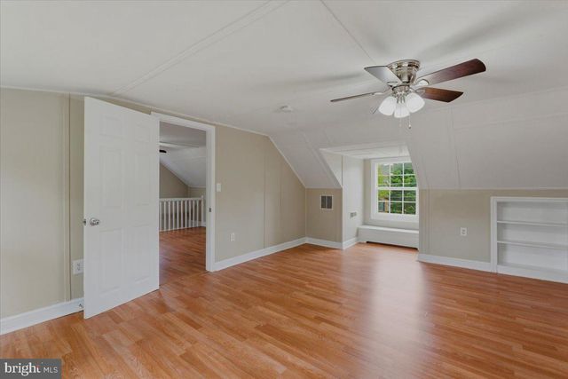 2716 SCHOOLEY DR, Alexandria, VA 22306