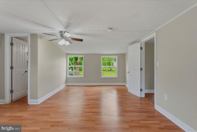 2716 SCHOOLEY DR, Alexandria, VA 22306