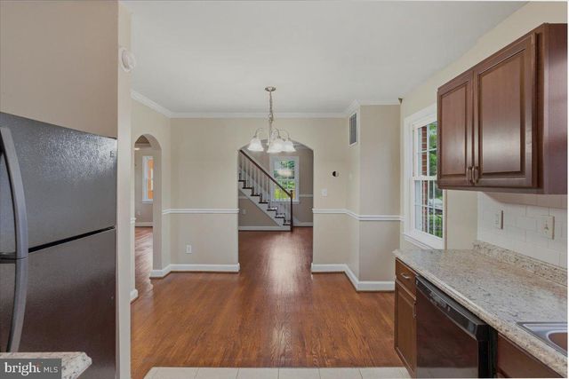 2716 SCHOOLEY DR, Alexandria, VA 22306