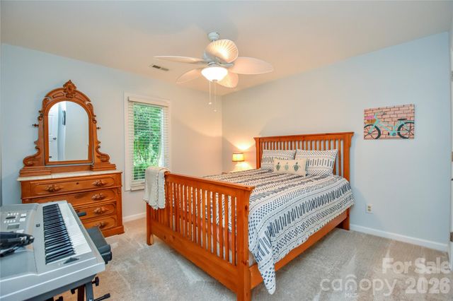 127 Fairway Drive, Mooresville, NC 28117
