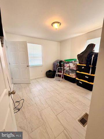 11713 BRADLEY FOREST RD, Manassas, VA 20112