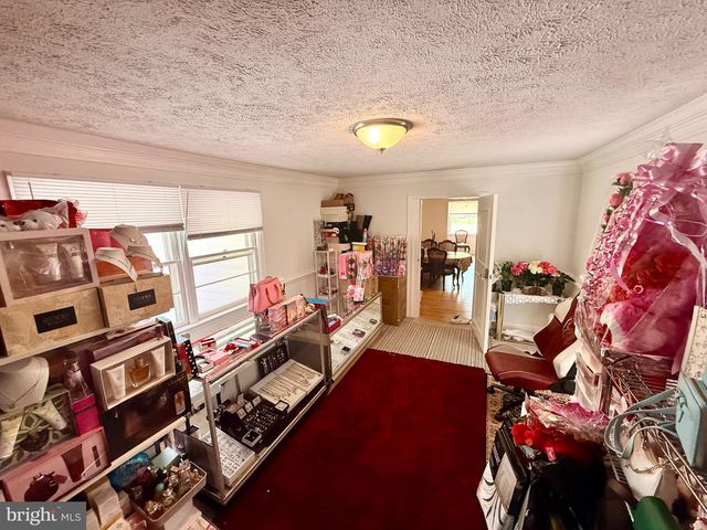 11713 BRADLEY FOREST RD, Manassas, VA 20112