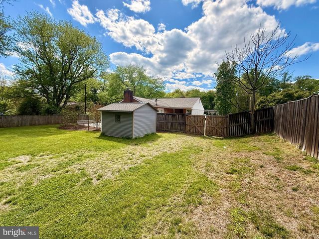 11713 BRADLEY FOREST RD, Manassas, VA 20112