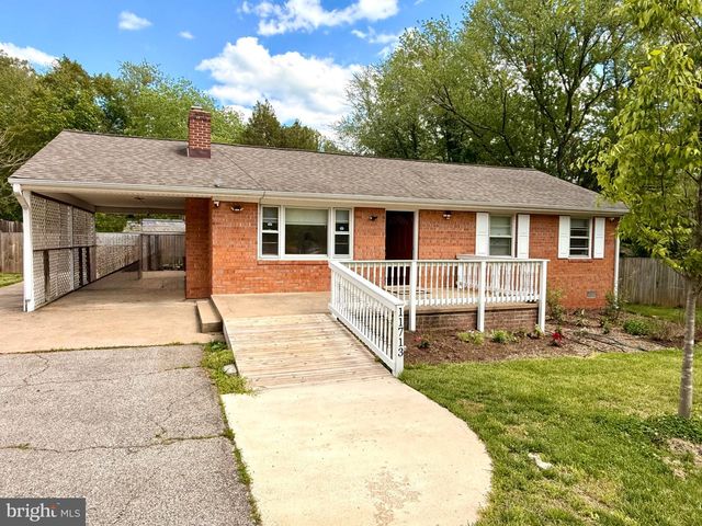 11713 BRADLEY FOREST RD, Manassas, VA 20112