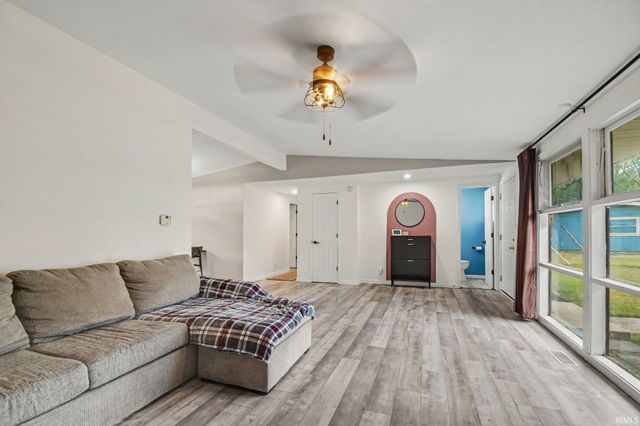 717 Whitehall Drive, South Bend, IN 46615