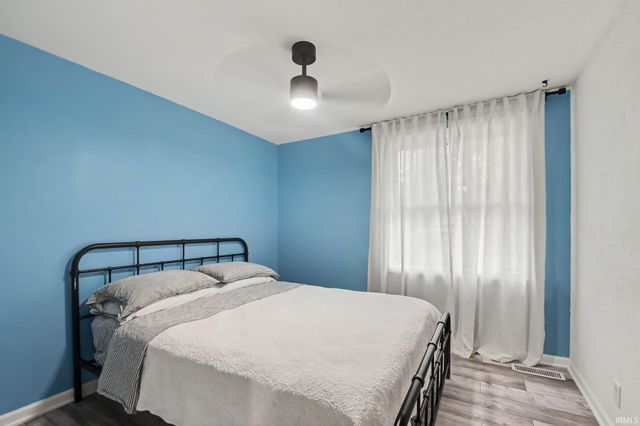 717 Whitehall Drive, South Bend, IN 46615