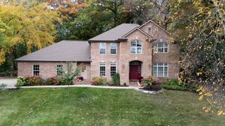 1932 Baihly Estates Lane SW, Rochester, MN 55902