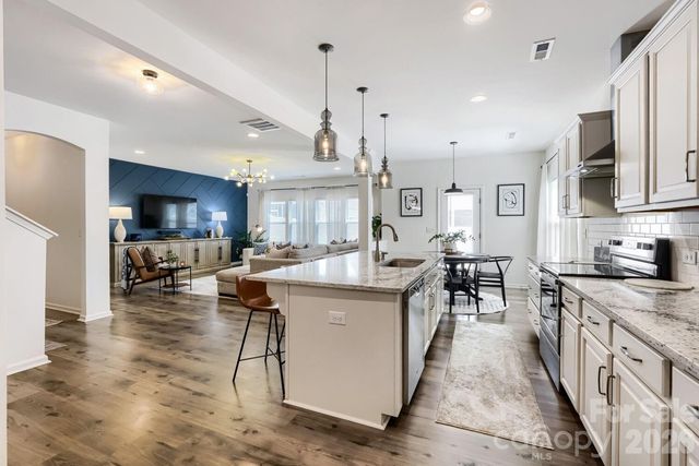 7004 Duncan Acres Drive 142, Belmont, NC 28012