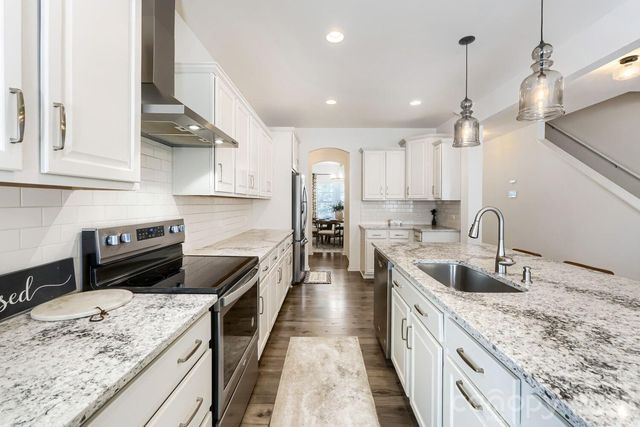 7004 Duncan Acres Drive 142, Belmont, NC 28012