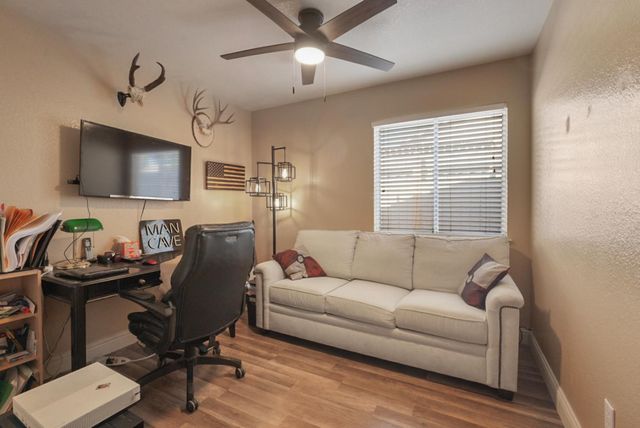 4216 Meadow Brook Ln, Salida, CA 95368