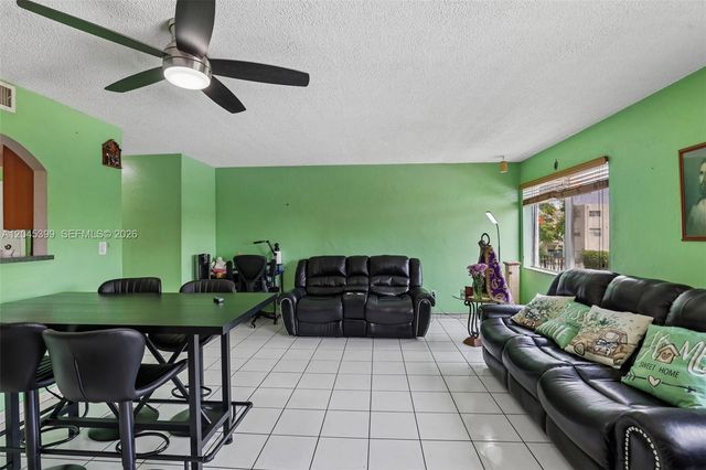 1300 W 53rd Street 25, Hialeah, FL 33012