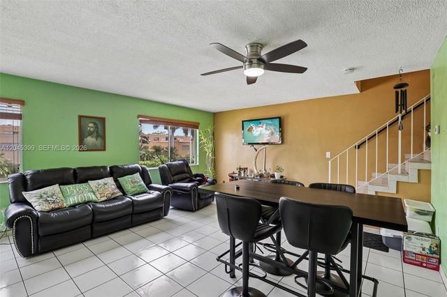 1300 W 53rd Street 25, Hialeah, FL 33012