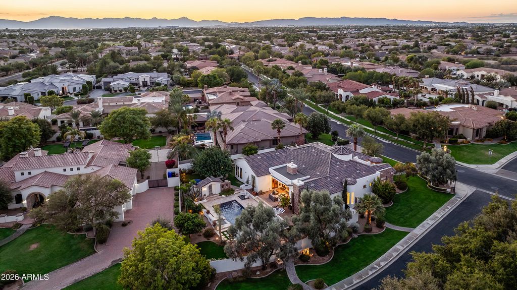 2438 S PEACOCK Place, Chandler, AZ 85286 — photo 2