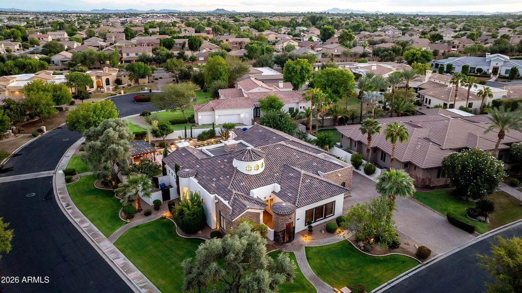 2438 S PEACOCK Place, Chandler, AZ 85286 — photo 4