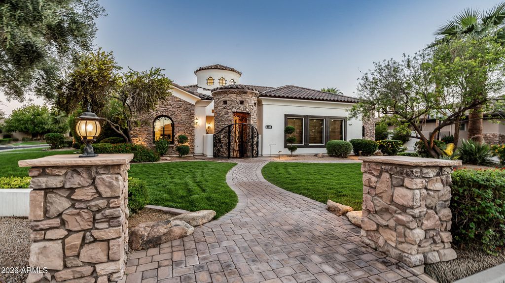 2438 S PEACOCK Place, Chandler, AZ 85286 — photo 5