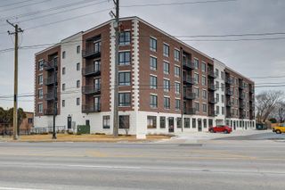 9201 Milwaukee Avenue N 207, Niles, IL 60714