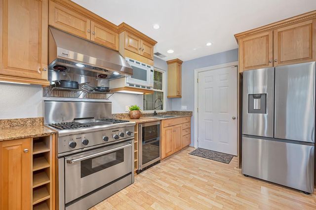 3645 Las Pasas Way, Sacramento, CA 95864