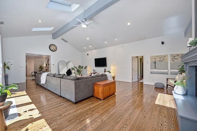 3645 Las Pasas Way, Sacramento, CA 95864