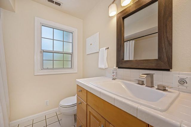 3645 Las Pasas Way, Sacramento, CA 95864