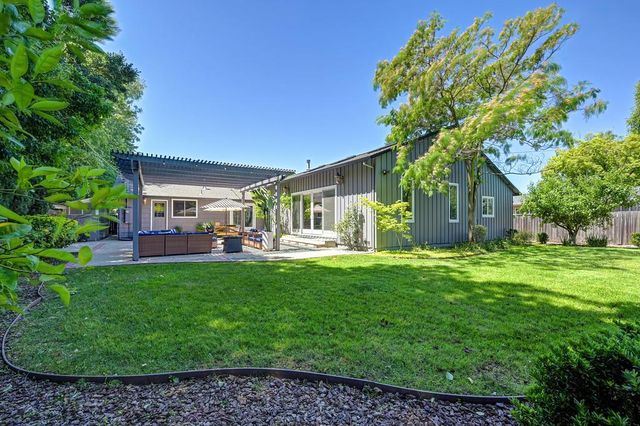 3645 Las Pasas Way, Sacramento, CA 95864