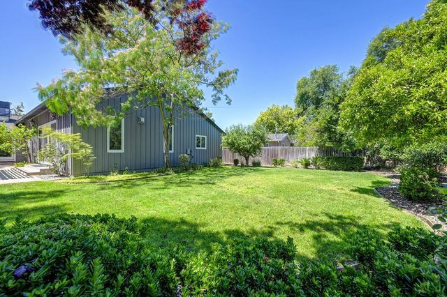 3645 Las Pasas Way, Sacramento, CA 95864