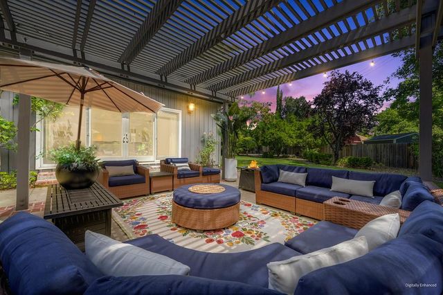 3645 Las Pasas Way, Sacramento, CA 95864