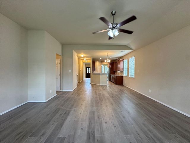 15610 Whisper Woods Drive, Cypress, TX 77429