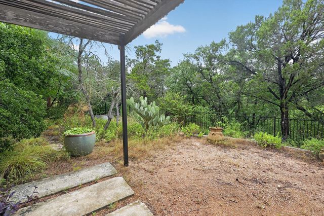 12421 Painted Bunting DR, Austin, TX 78726
