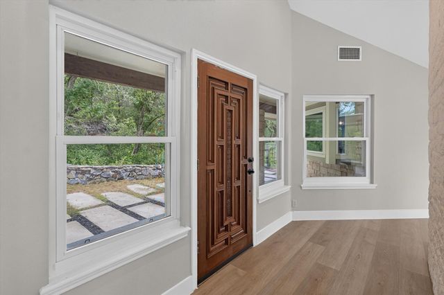 12421 Painted Bunting DR, Austin, TX 78726