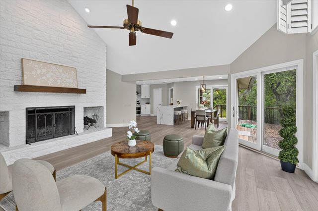 12421 Painted Bunting DR, Austin, TX 78726