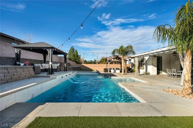 6215 North Eula Street, Las Vegas, NV 89149