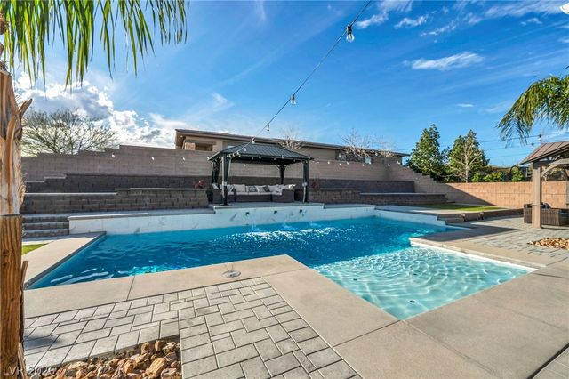 6215 North Eula Street, Las Vegas, NV 89149