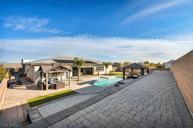 6215 North Eula Street, Las Vegas, NV 89149