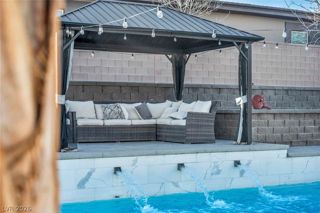 6215 North Eula Street, Las Vegas, NV 89149