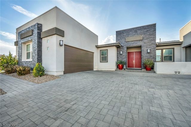 6215 North Eula Street, Las Vegas, NV 89149