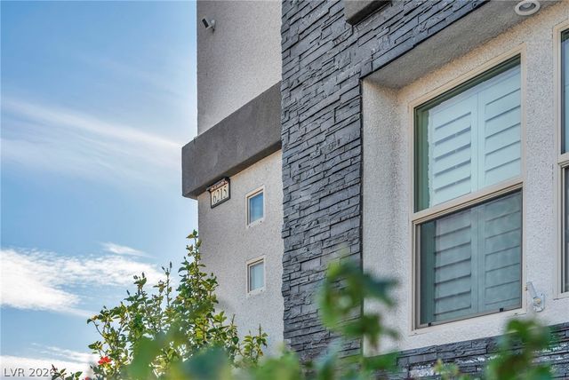 6215 North Eula Street, Las Vegas, NV 89149