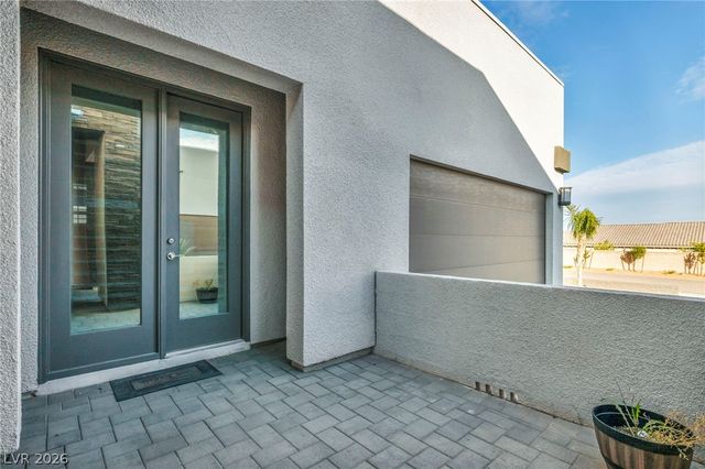 6215 North Eula Street, Las Vegas, NV 89149