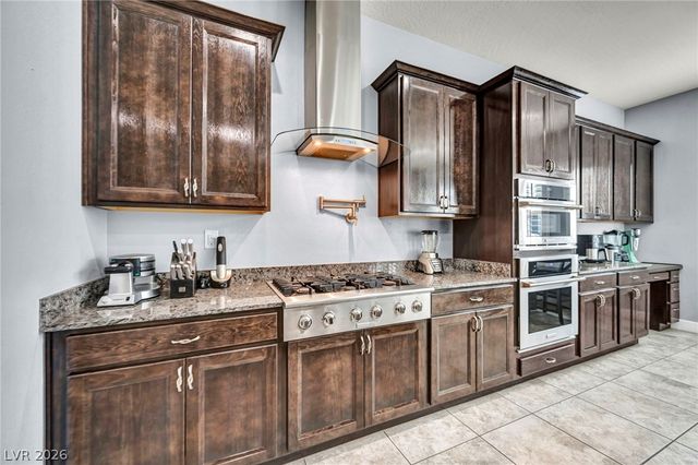 6215 North Eula Street, Las Vegas, NV 89149