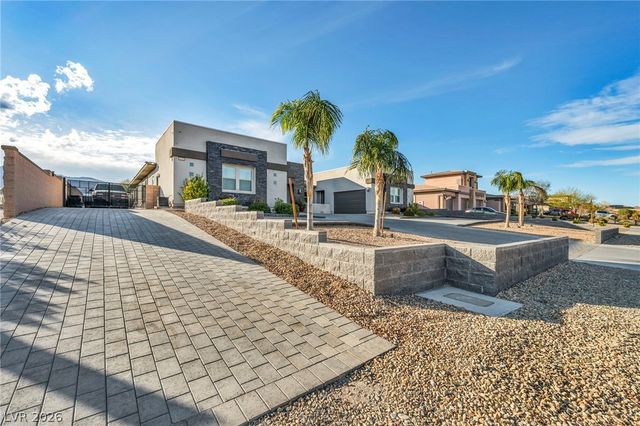6215 North Eula Street, Las Vegas, NV 89149