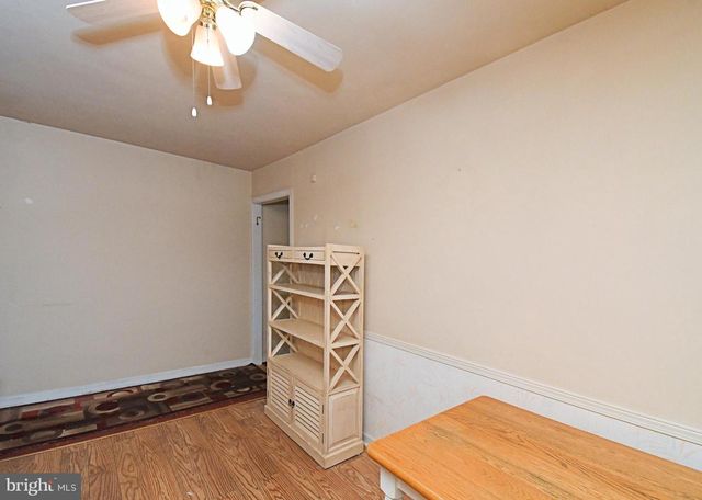 6915 OAKLEY ST, Philadelphia, PA 19111