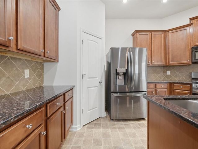 536 Gardenview Road, Canton, GA 30114