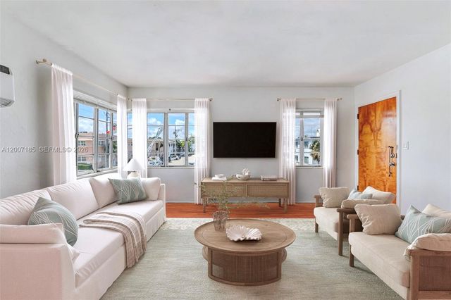 7407 Byron Ave 3, Miami Beach, FL 33141