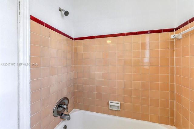 7407 Byron Ave 3, Miami Beach, FL 33141