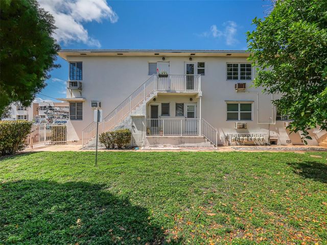 7407 Byron Ave 3, Miami Beach, FL 33141